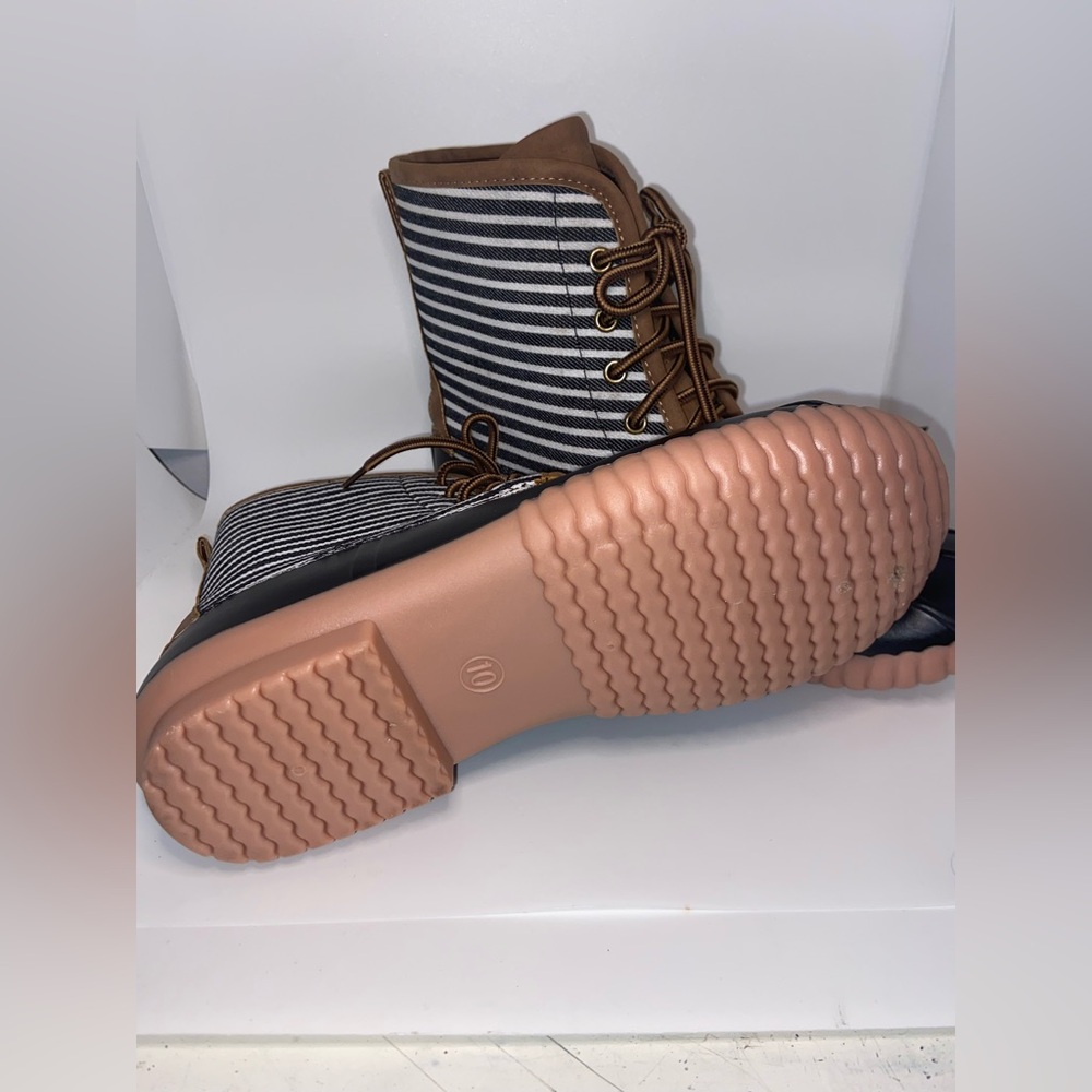 MARLEYLILLY~Navy/white/tan ticking fabric duck boots~Women’s size 10~EUC - Picture 6 of 7